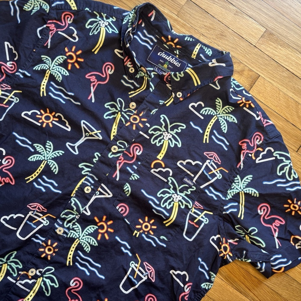 Chubbies Button Down Popover‎ Nutter Weekend Shirt Large Neon Flamingo Cocktails